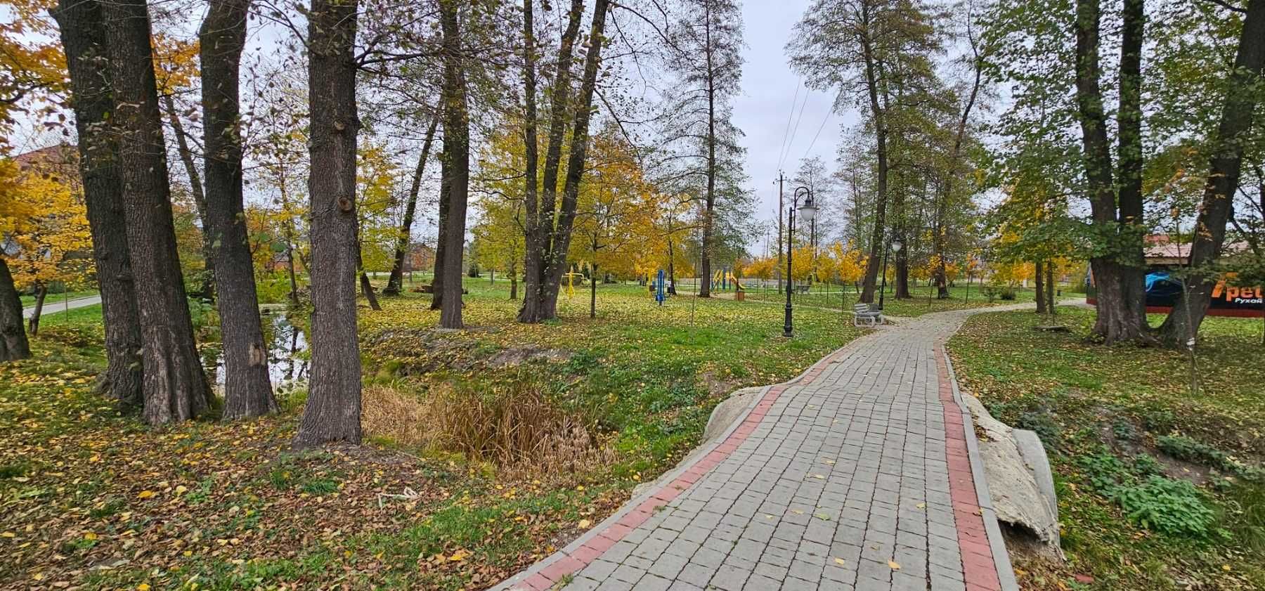Земельна ділянка в центрі с. Черніїв, 6,5 сот. гарний заїзд. Терміново