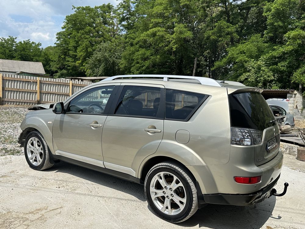 Mitsubashi Outlander