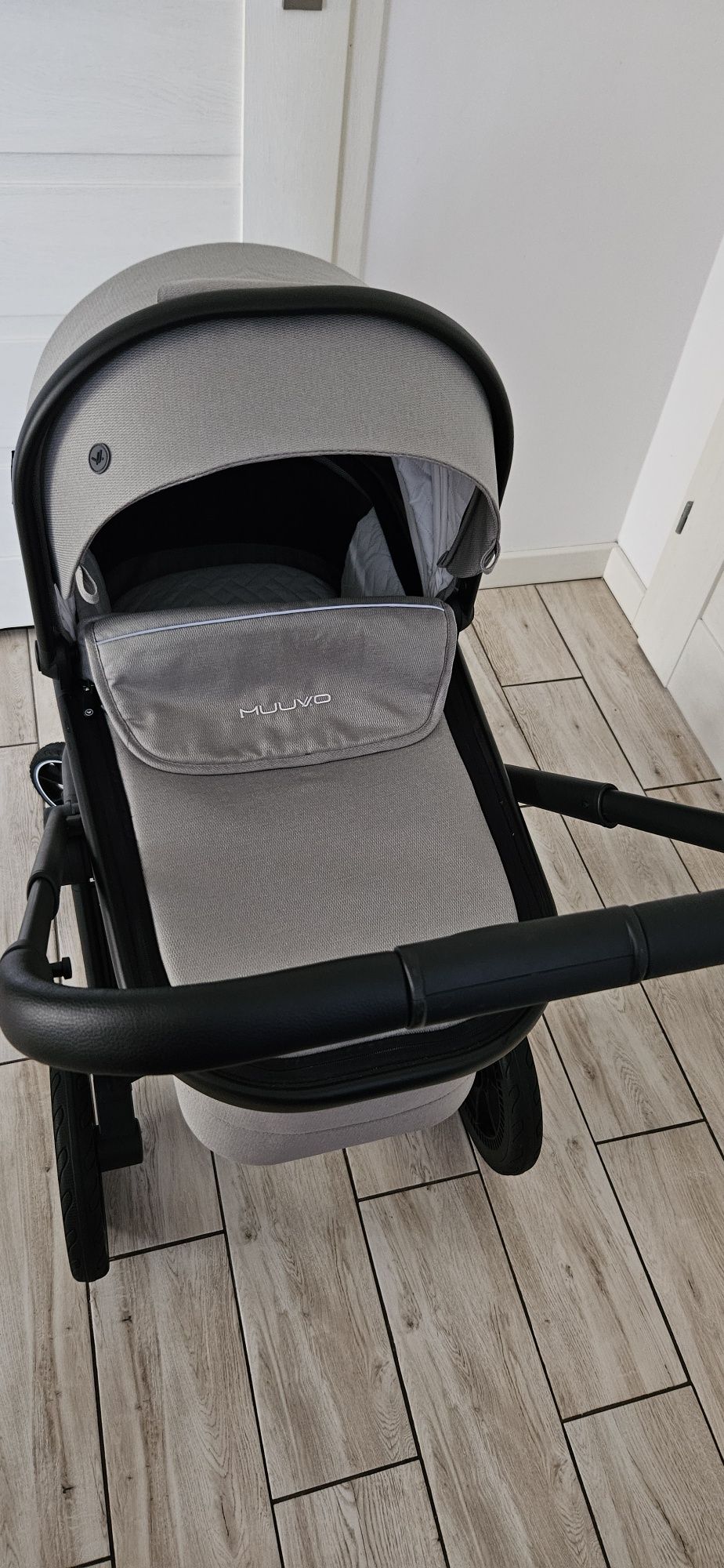 Wózek Muuvo Quick 3.0 w zestawie 2w1 lub 4w1 z Cybex I bazą obrotową