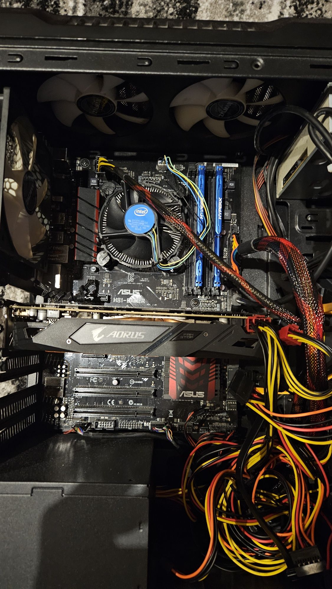 Komputera stacjonarny I3 rx570