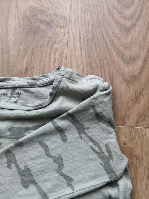 Koszulka T-SHIRTY moro Reserved