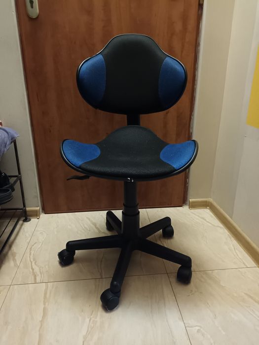 Fotel obrotowy dziecięcy