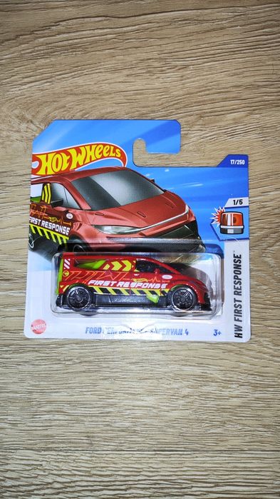 Hot wheels mais lain th