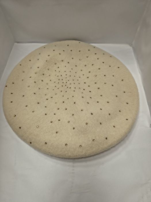 Beret kremowy r. L? C&A