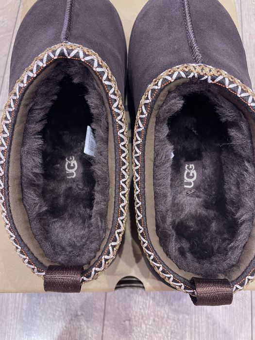 Крутезні жіночі короткі уггі на платформі Ugg Tazz
