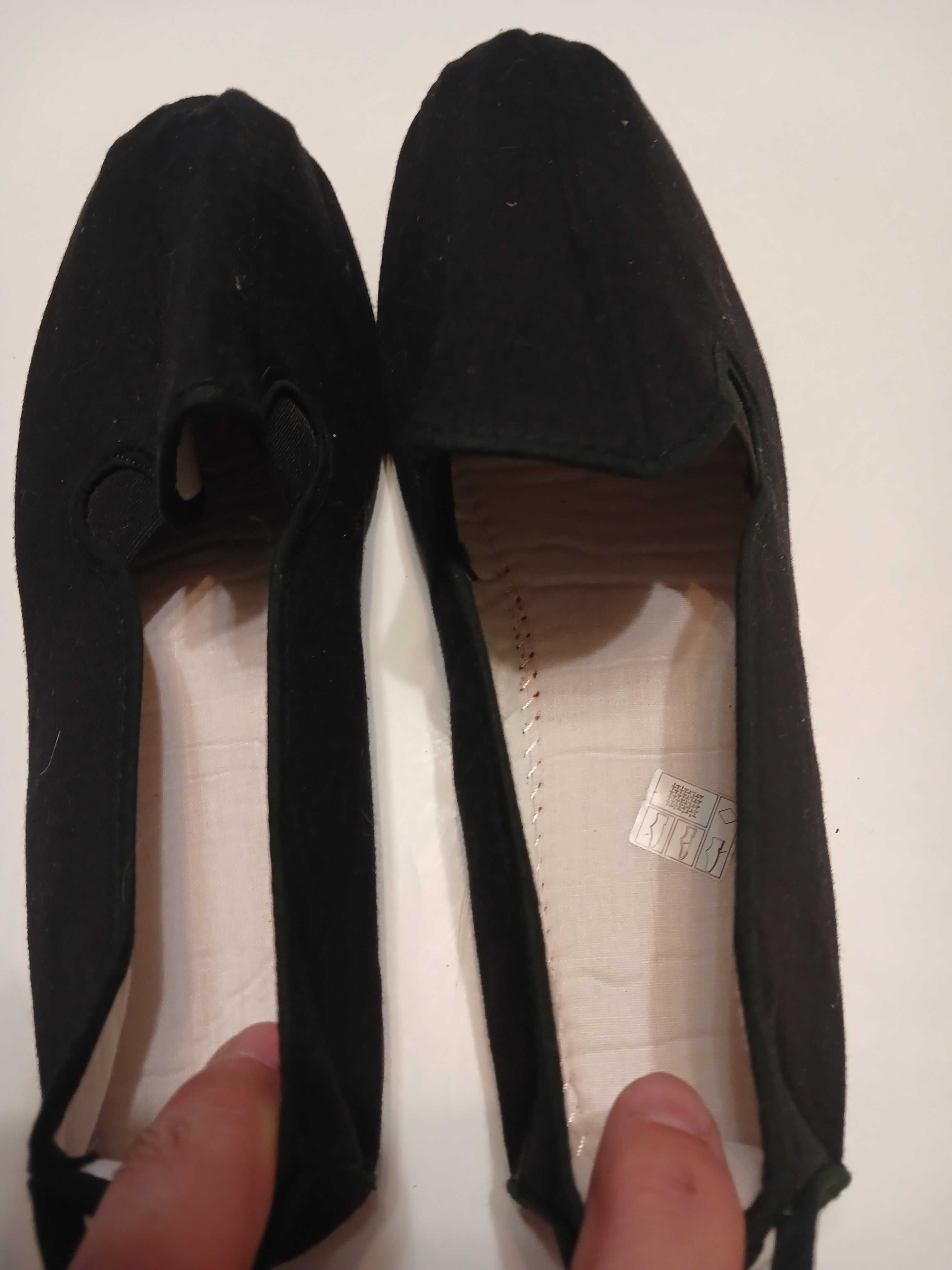 Мокасини Javer Shoes(Іспанія)нові( 28,5),як нові (25,26)