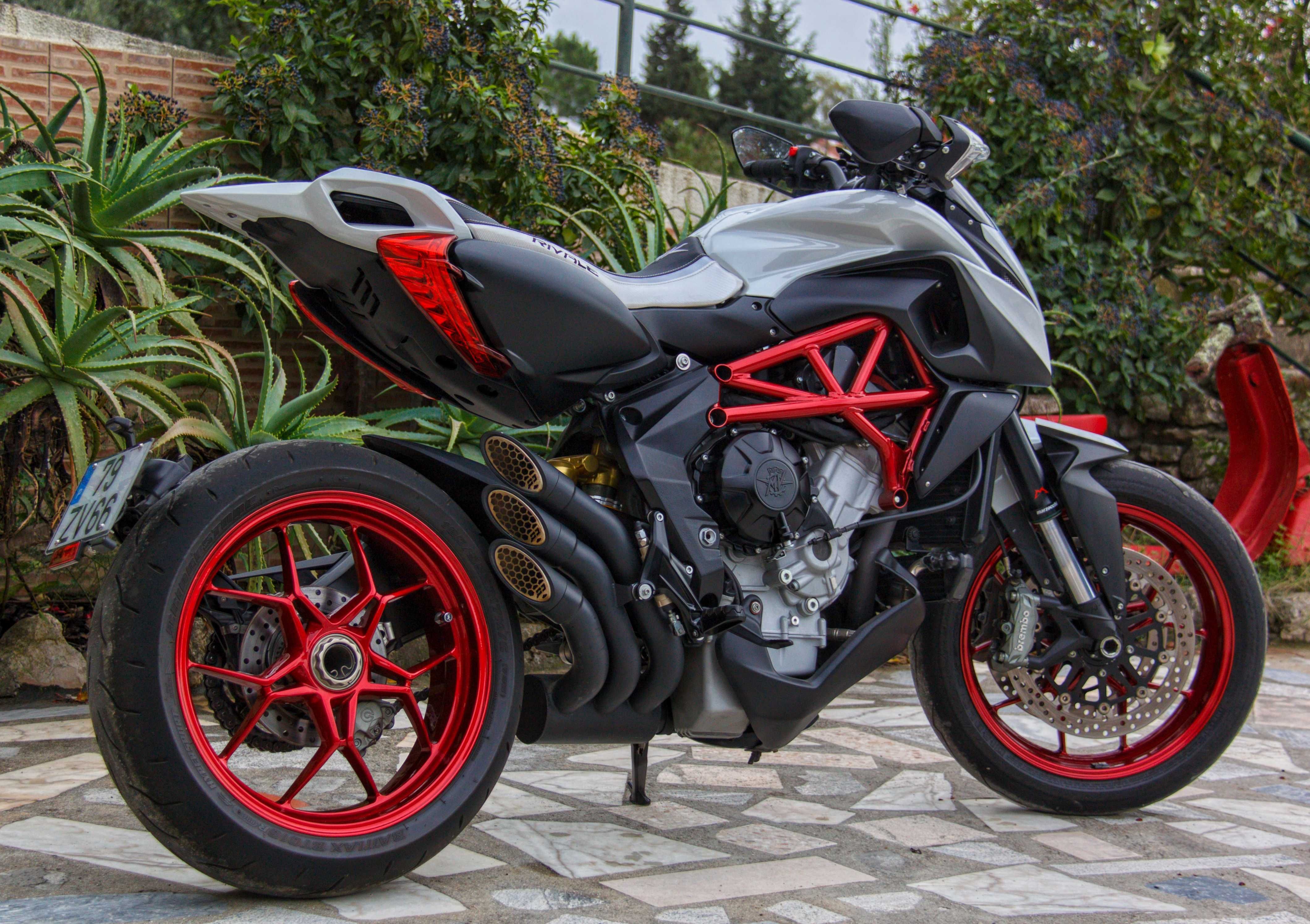 MV Agusta Rivale