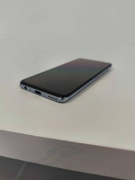 Smartphone Realme GT 5G - Câmera Tripla 64 MP