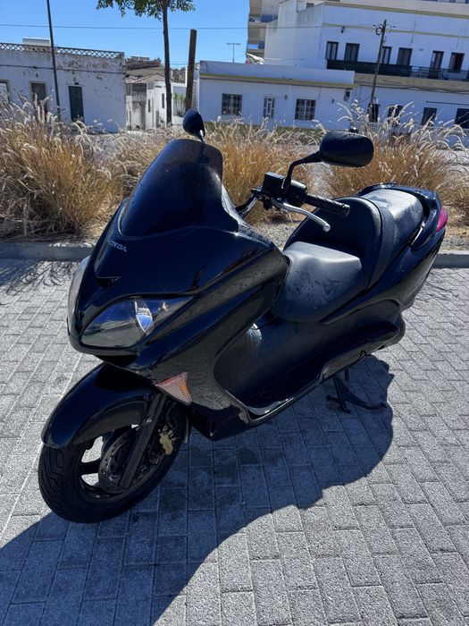 Honda Forza 250cc