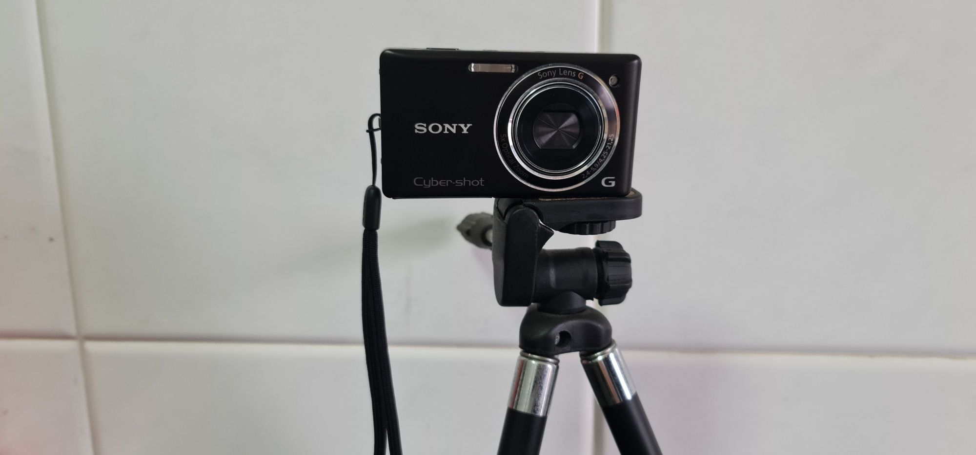 Máquina Fotográfica Compacta SONY DSC-W380 14.1Mp Zoom 10x