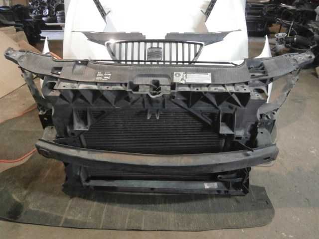seat ibiza IV 08-012  zderzak biały LB9A