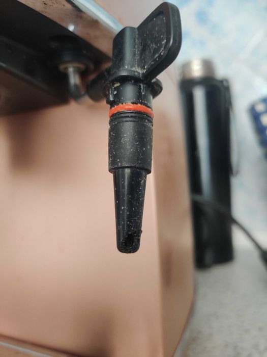 Кофеварка рожковая DELONGHI ECI341.CP