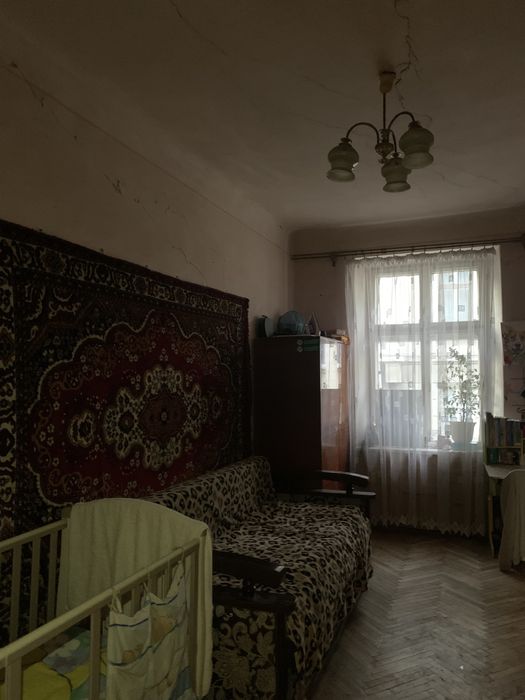 Продаж 2-кім. Центр.