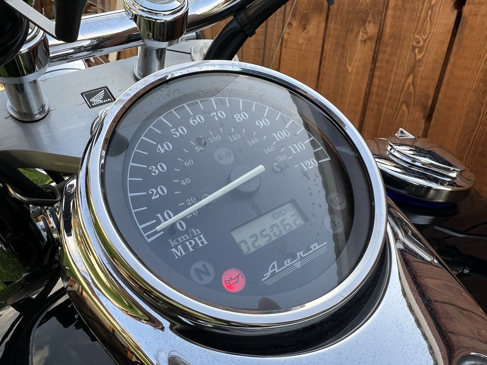 Honda Shadow VT750 Aero