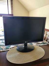 Monitor marki LG 17 cali