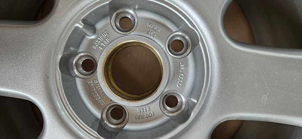 Audi S8 A8 AVUS 18CALI