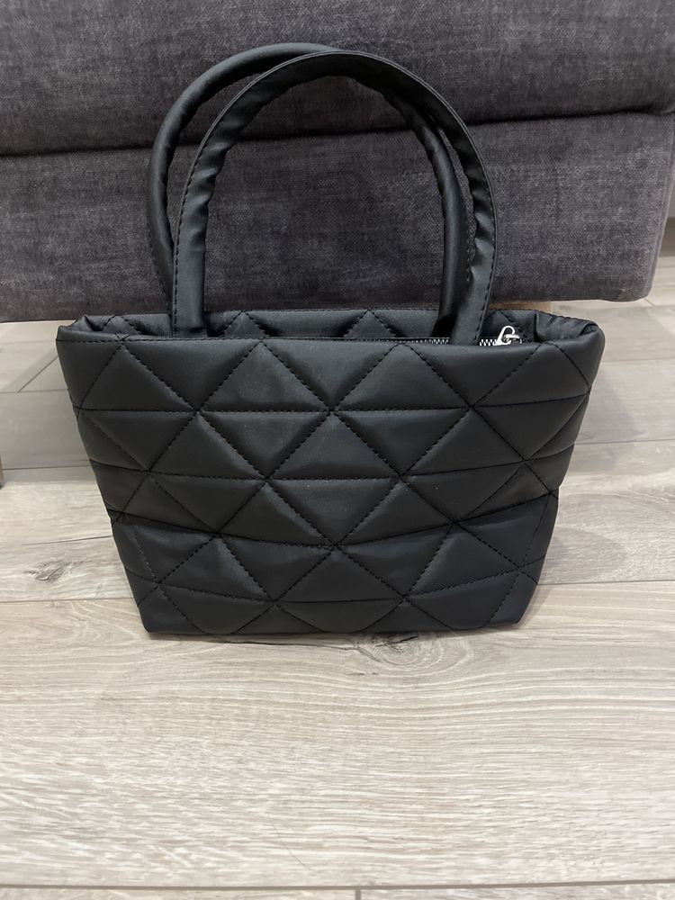 Torebka damska “ prada”