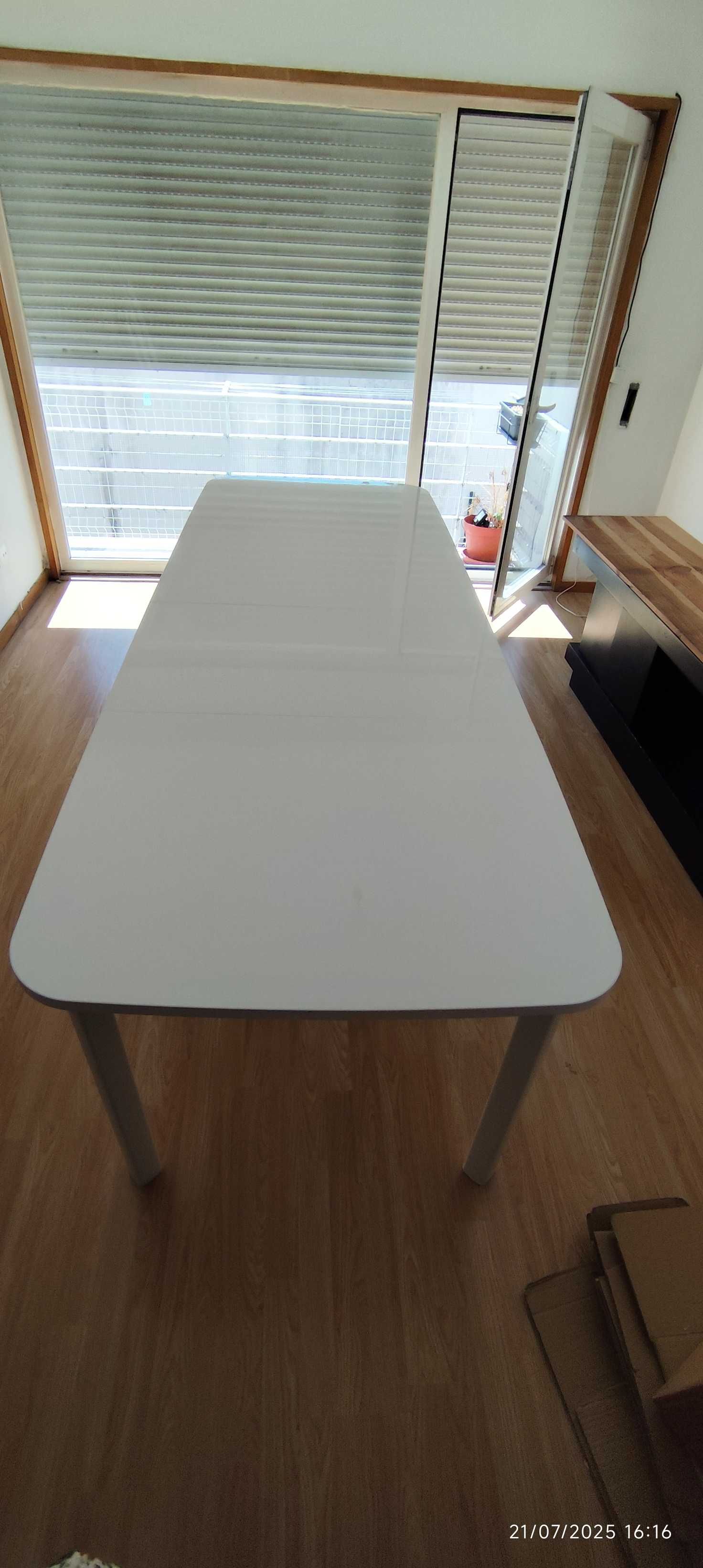 Mesa extensível STRANDTORP IKEA