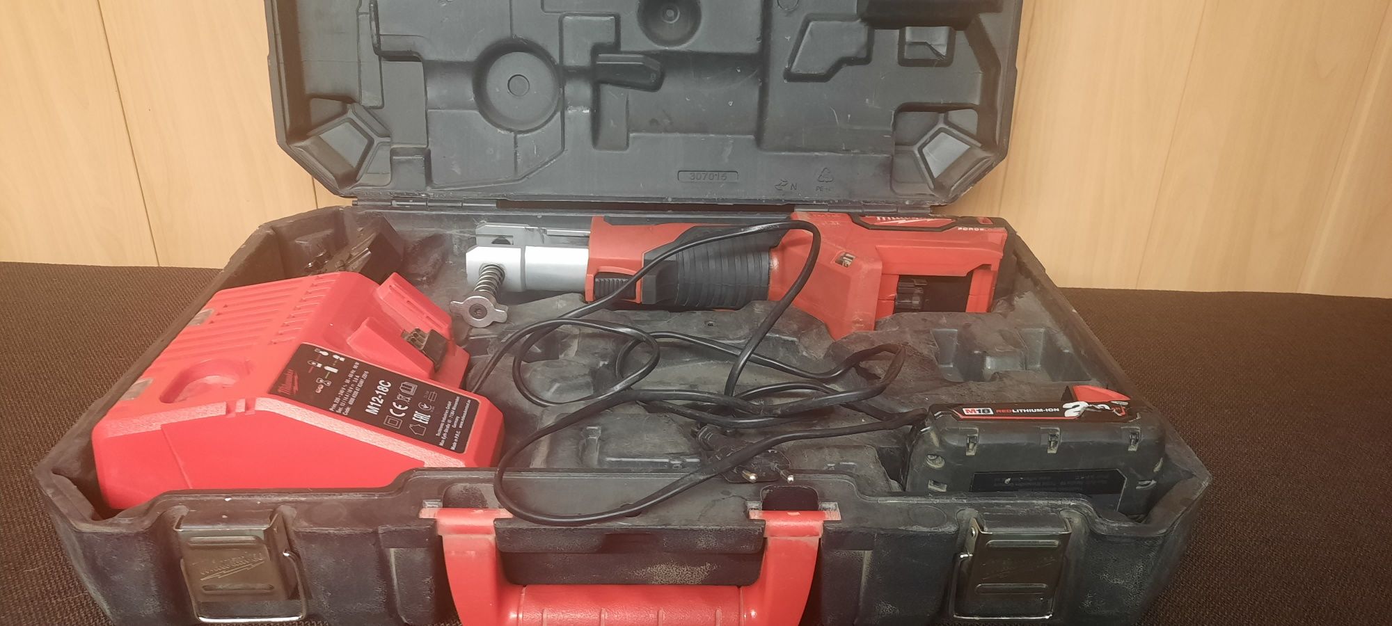 Obcinaczki do kabli Milwaukee M18 HCC