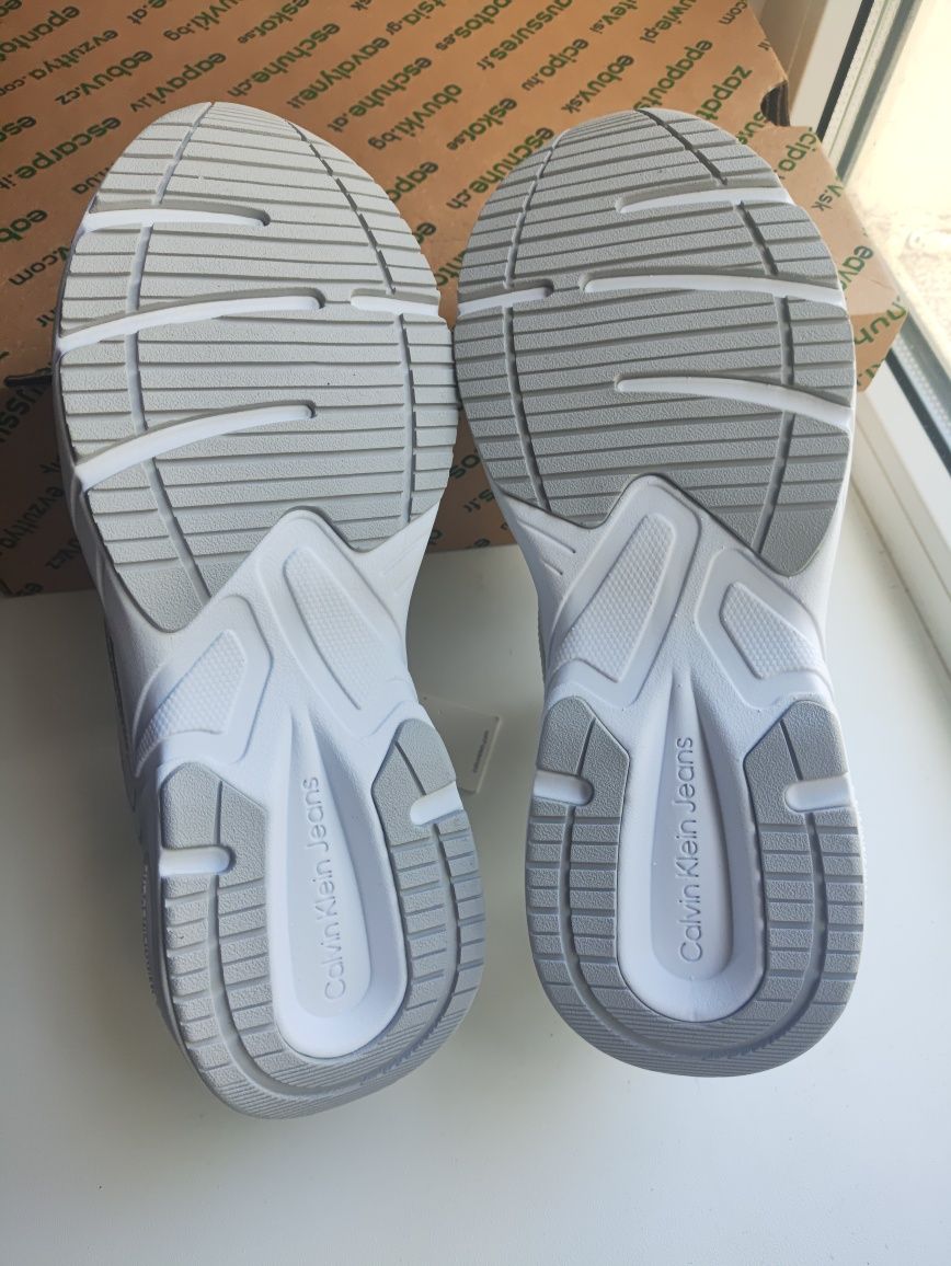Нові, Оригінальні кросівки Calvin Klein Jeans Retro Tennis Mesh, жіноч