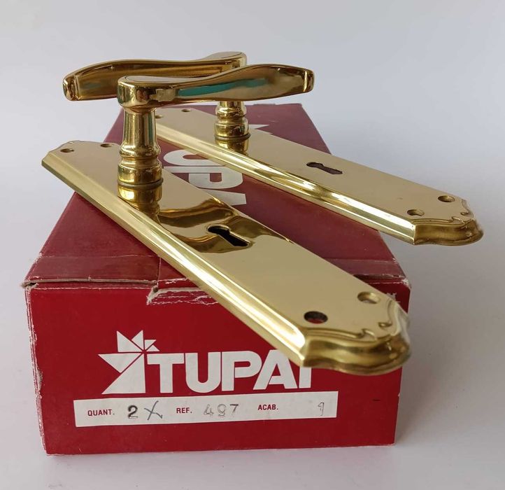 Tupai - conjunto de puxadores refª 497