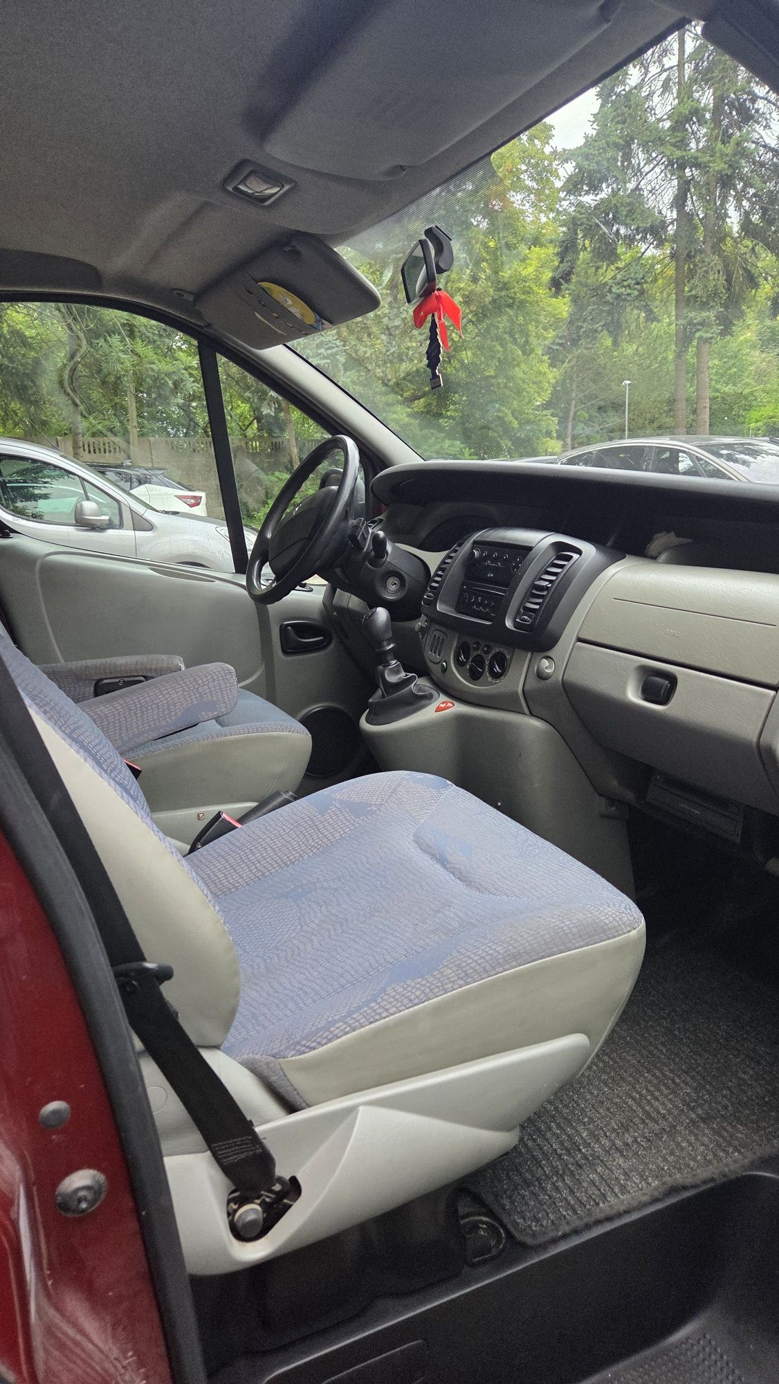 Sprzedam Renault Trafic 1,9 dCi 2004 r. L2H1 wersja long