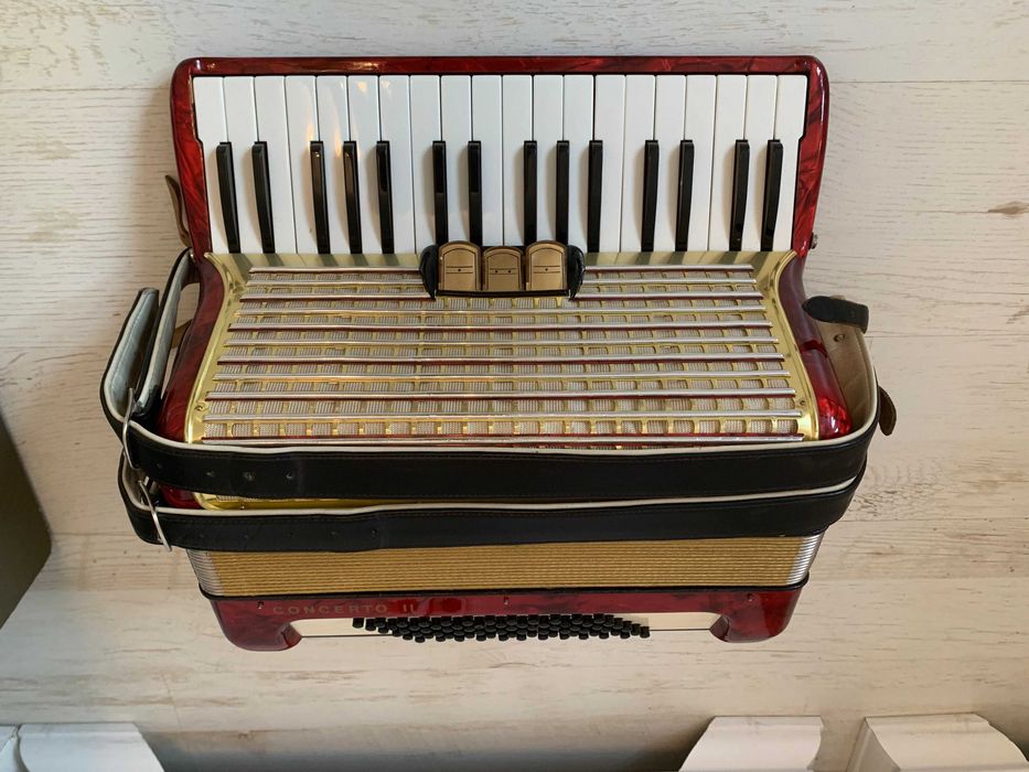 Akordeon Hohner concerto II + walizka