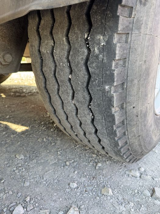 Напівпричіп самоскид BENALU TF34C-13RB