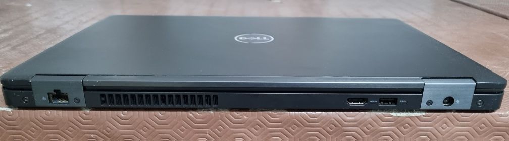 Dell 5580 / I5-7200U / 8gb / 512SSD