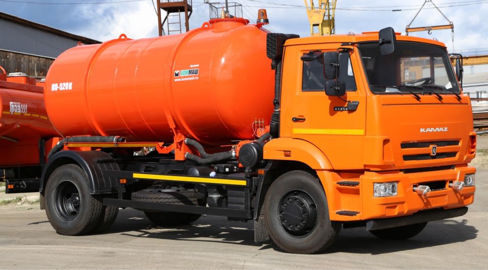 Викачка ям туалетів септиків прочистка труб илосос