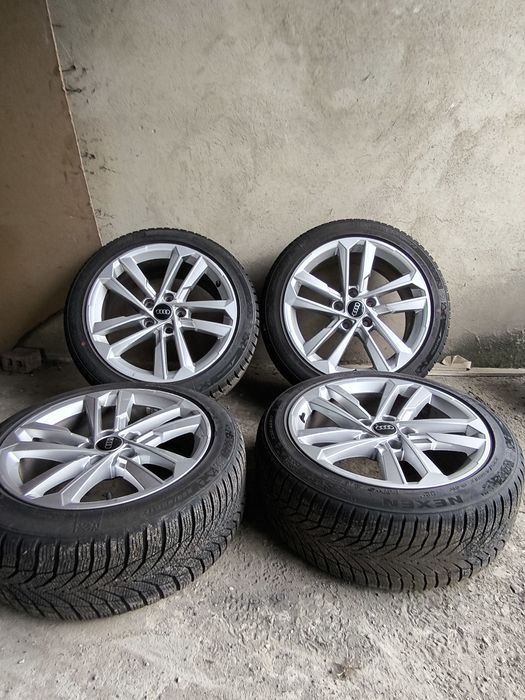 Opony zimowe 225/45 r17 dobry bieżnik audi