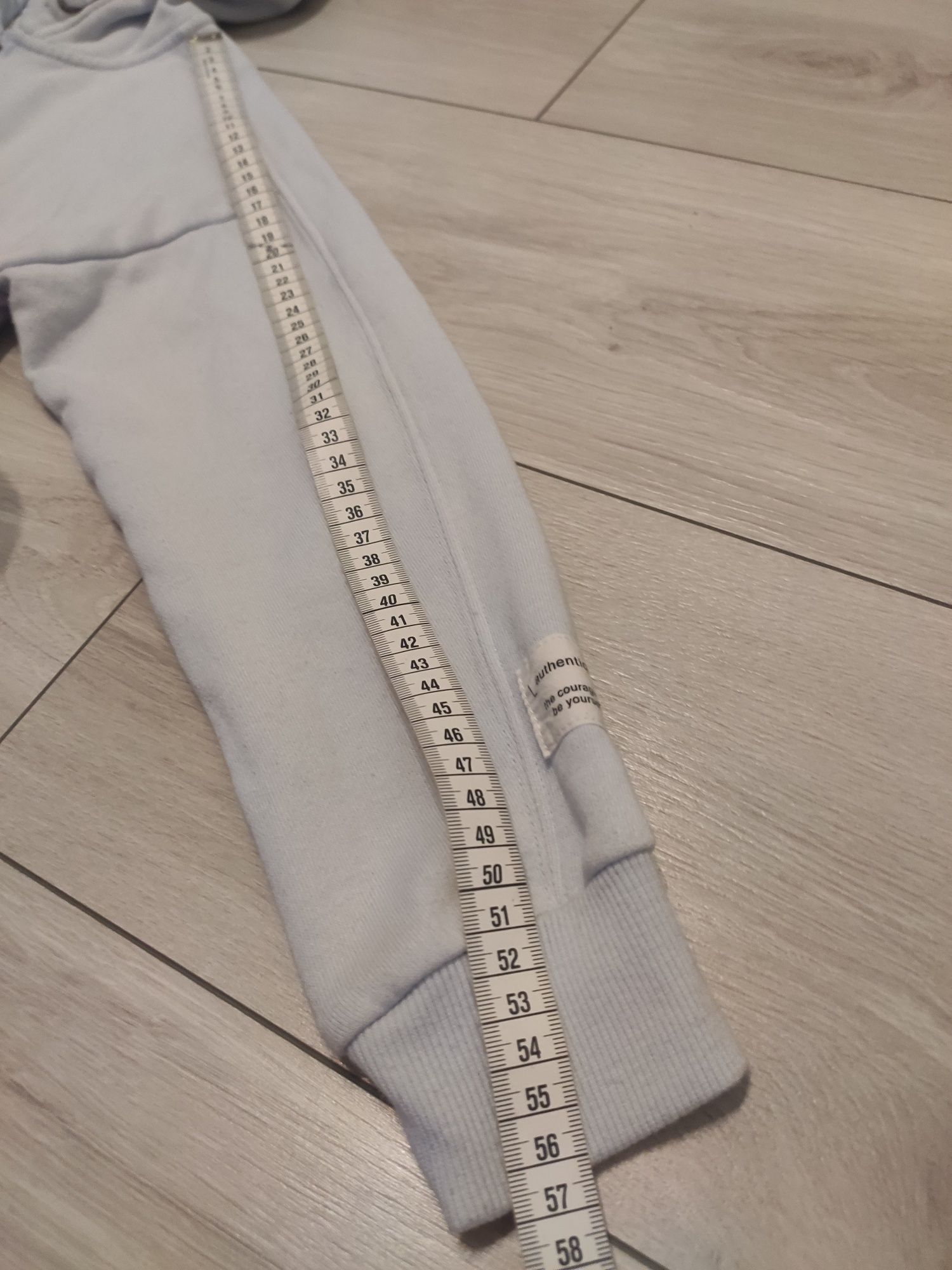 Reserved bluza niebieska rozmiar 134