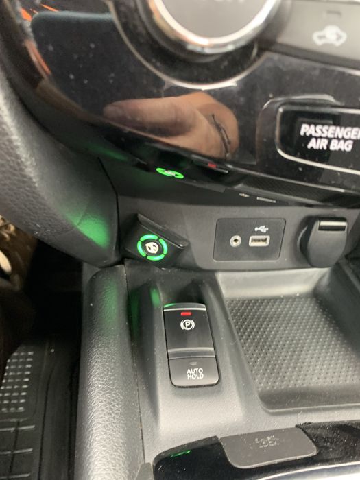 Продам Nissan Rogue
