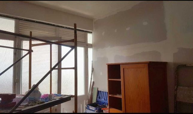 Faço remodelação interior da sua casa desde pintura a reparações.