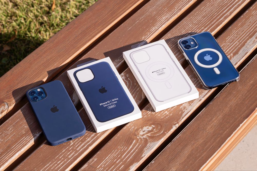 Распродажа чехлов на iPhone