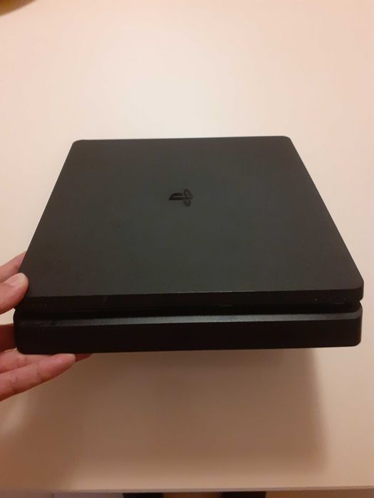 Playstation 4 Slim 1TR