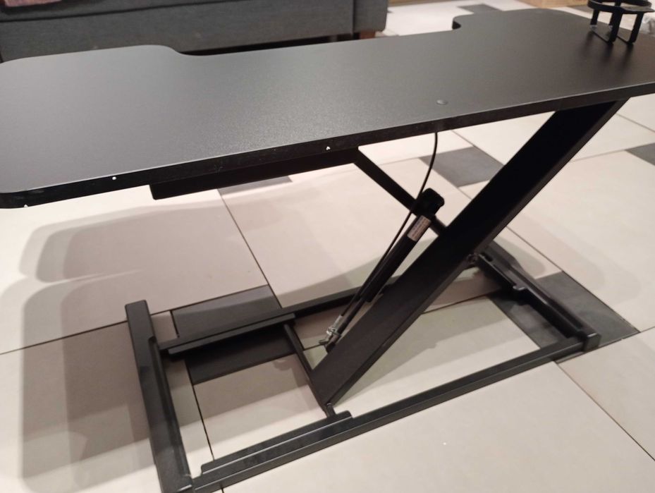 Nakładka na biurko. Desktop sit stand.