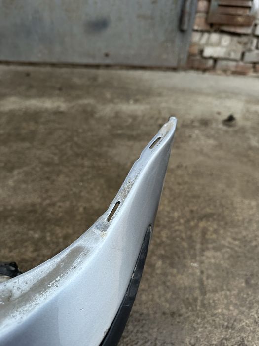 Бампер bmw e46 в ідельному стані всі кріплення цілі