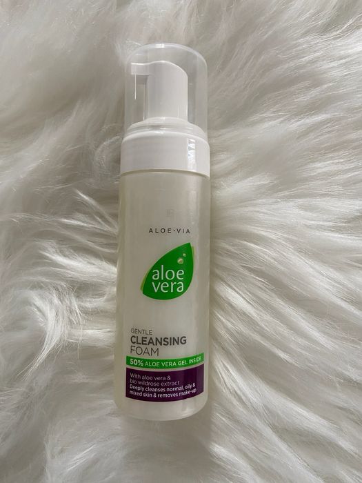 Aloe Via Łagodna pianka oczyszczająca