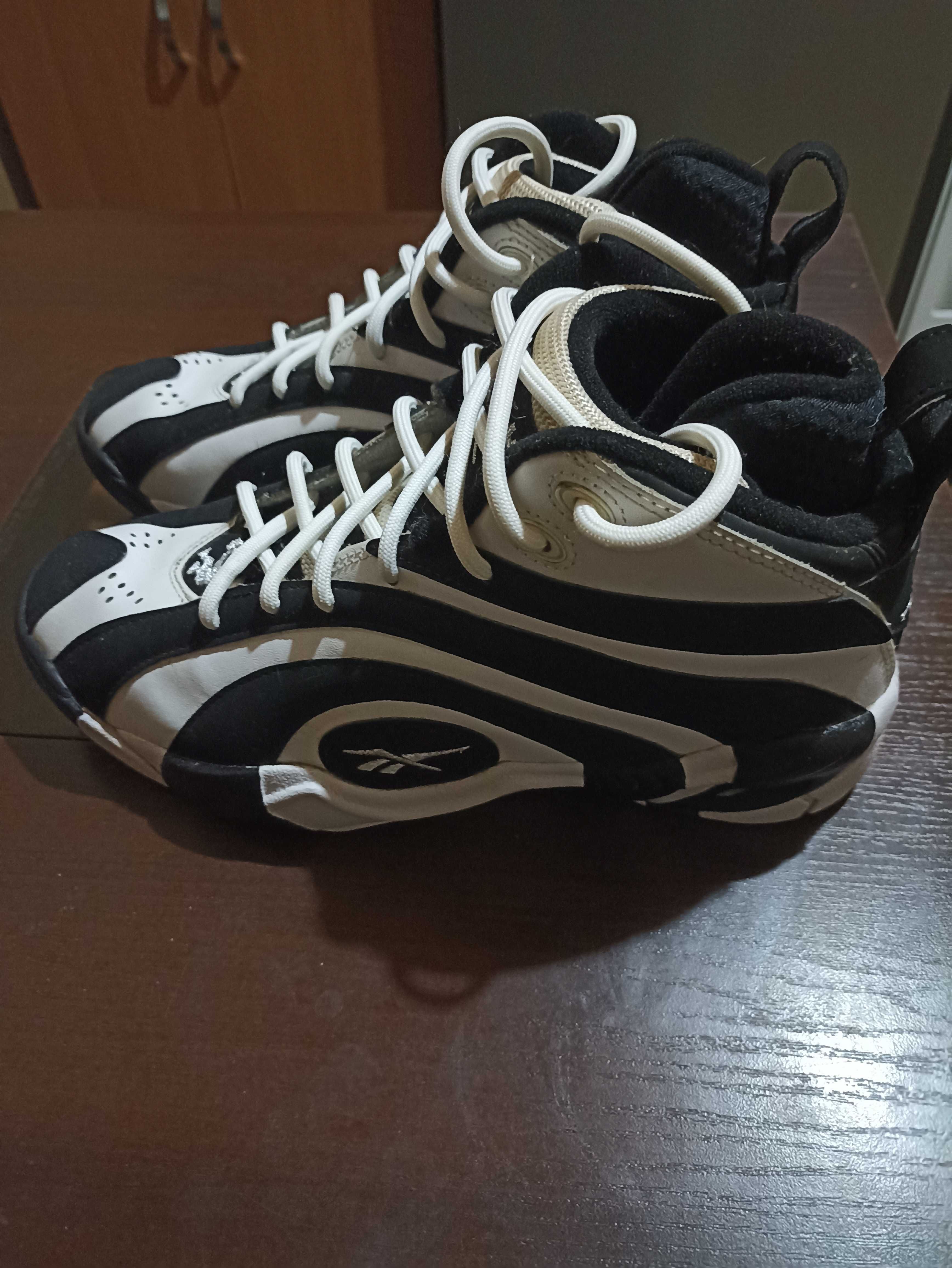 Buty do koszykowki Reebok Shaqonis rozmiar 42