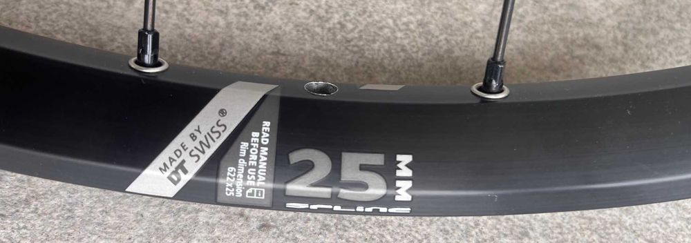 Koło przód DT Swiss M 1700 Spline 29 is 15x110 kolo AM trail xc koła