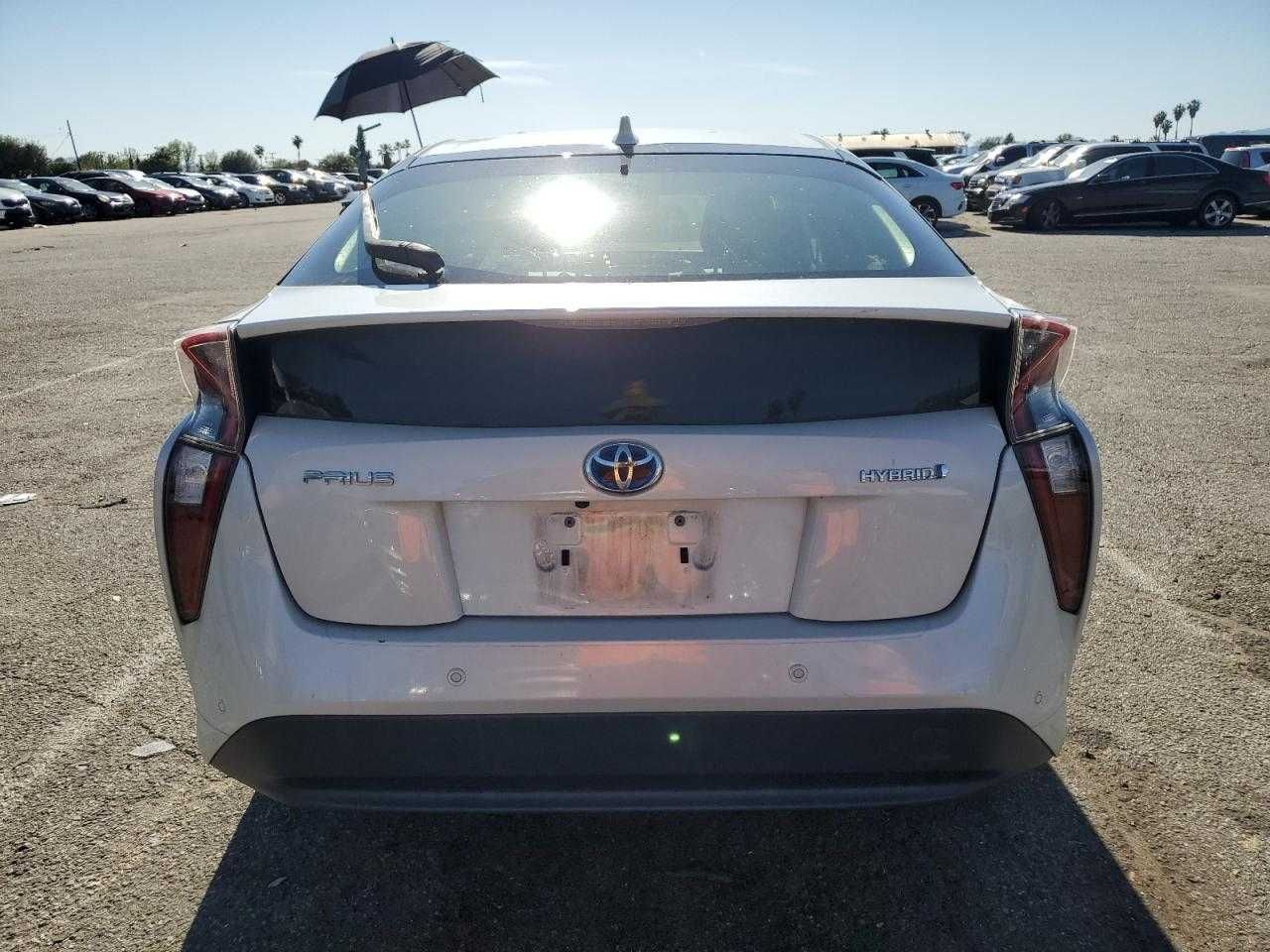 2016 Toyota Prius