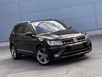 Volkswagen Tiguan R-Line bogate Wyposażenie Pełen SERWIS VW stan idealny