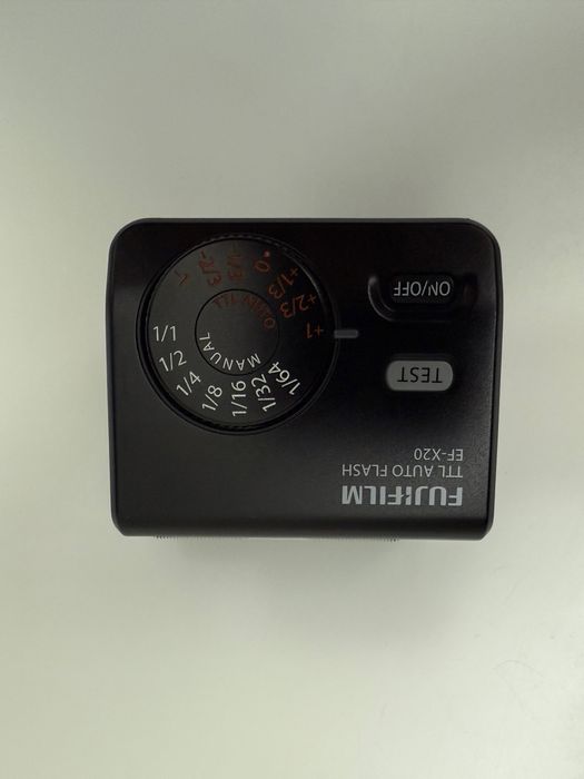 Fujifilm EF-X20 - shoe mount flash