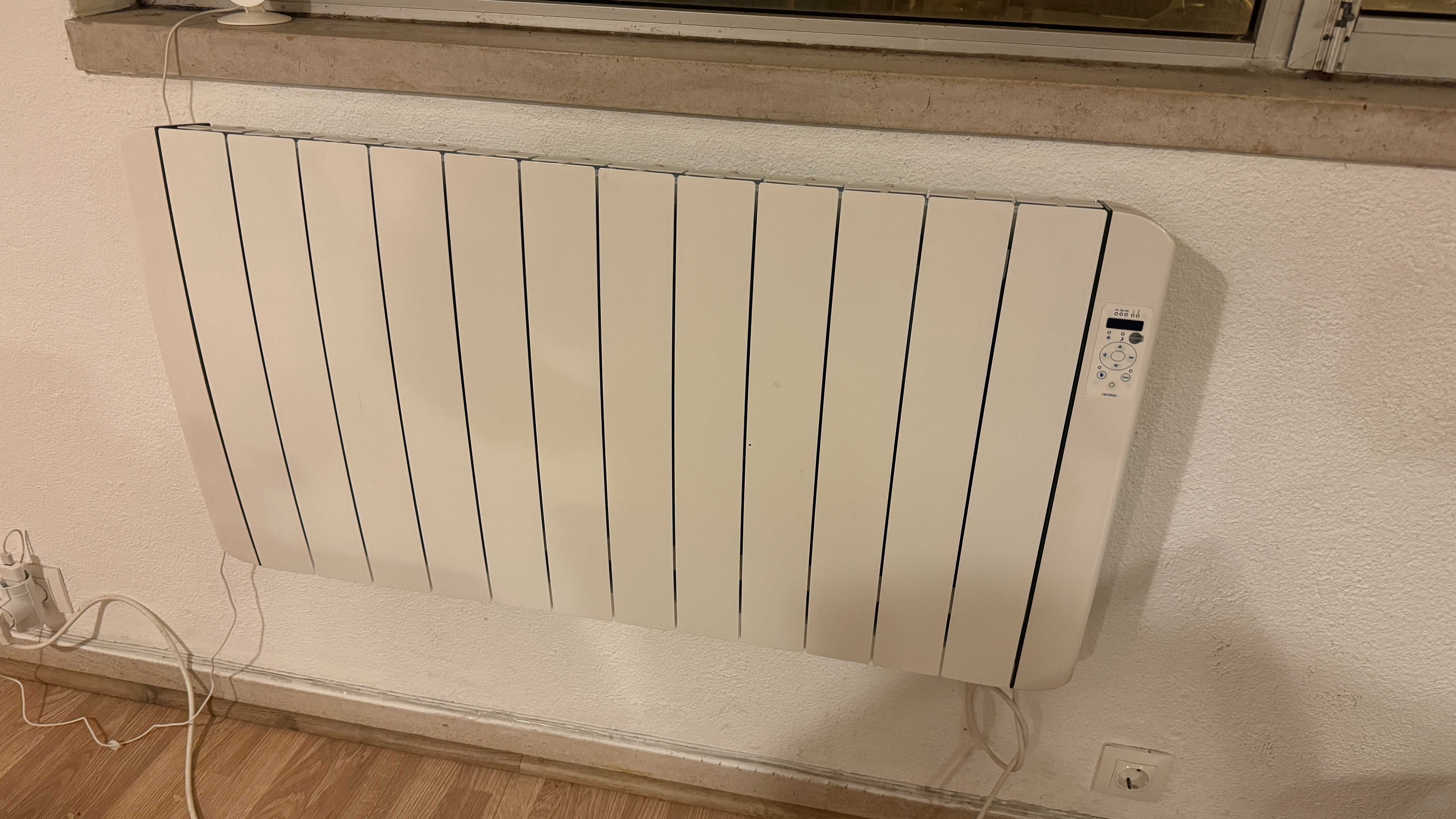 Aquecedor Emissor cerâmico 1800w branco - Equation Ceratec 12