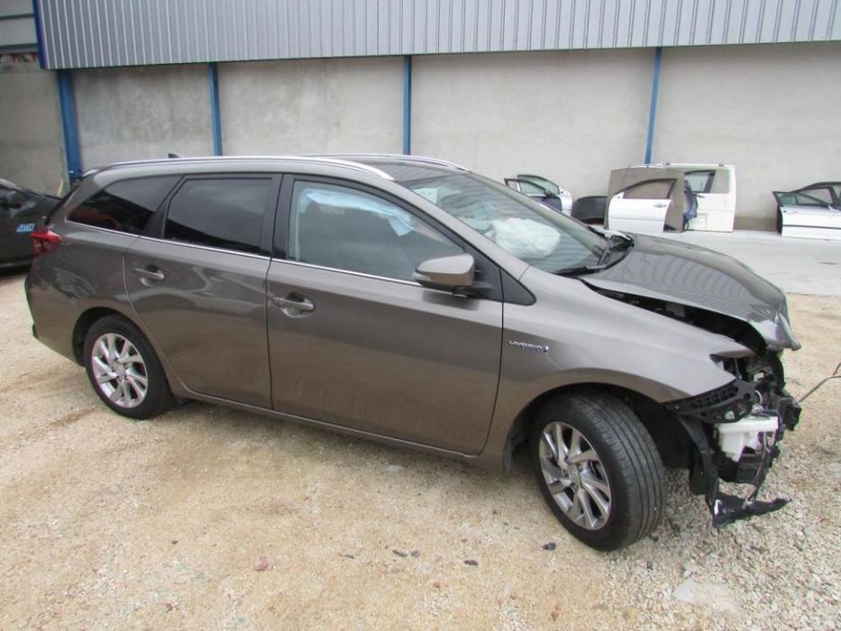 Peças Toyota Auris Touring Hibrido 1.8 (2ZR)
