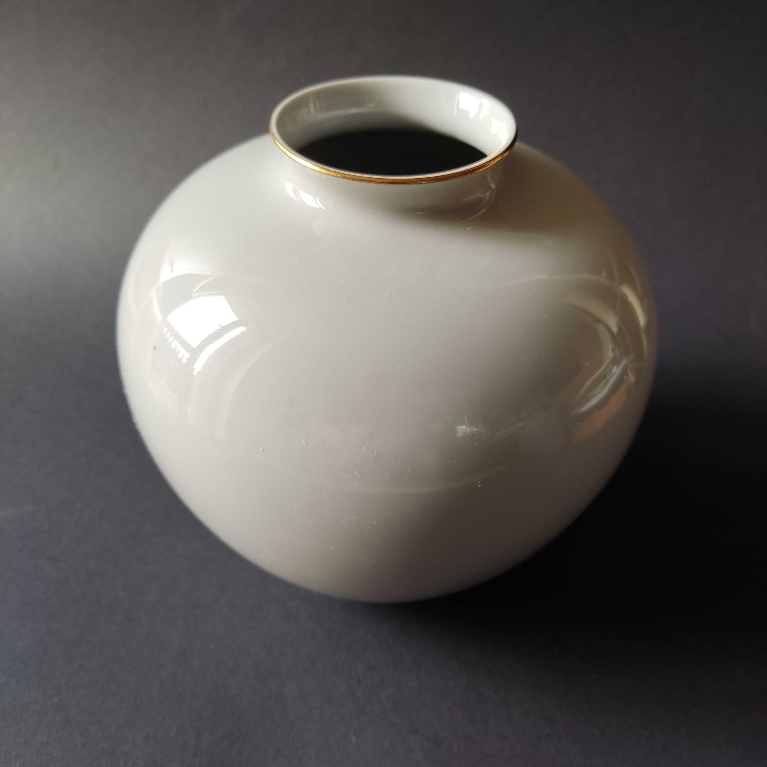 Porcelanowy wazon Metzler Ortloff Ilmenau