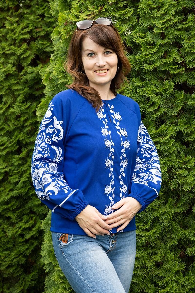 Жіноча лляна вишиванка