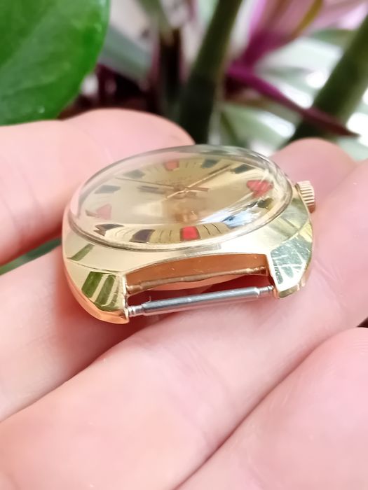 Часы Полет "Погон" 17 камней в позолоченные корпусе Аи10 СССР