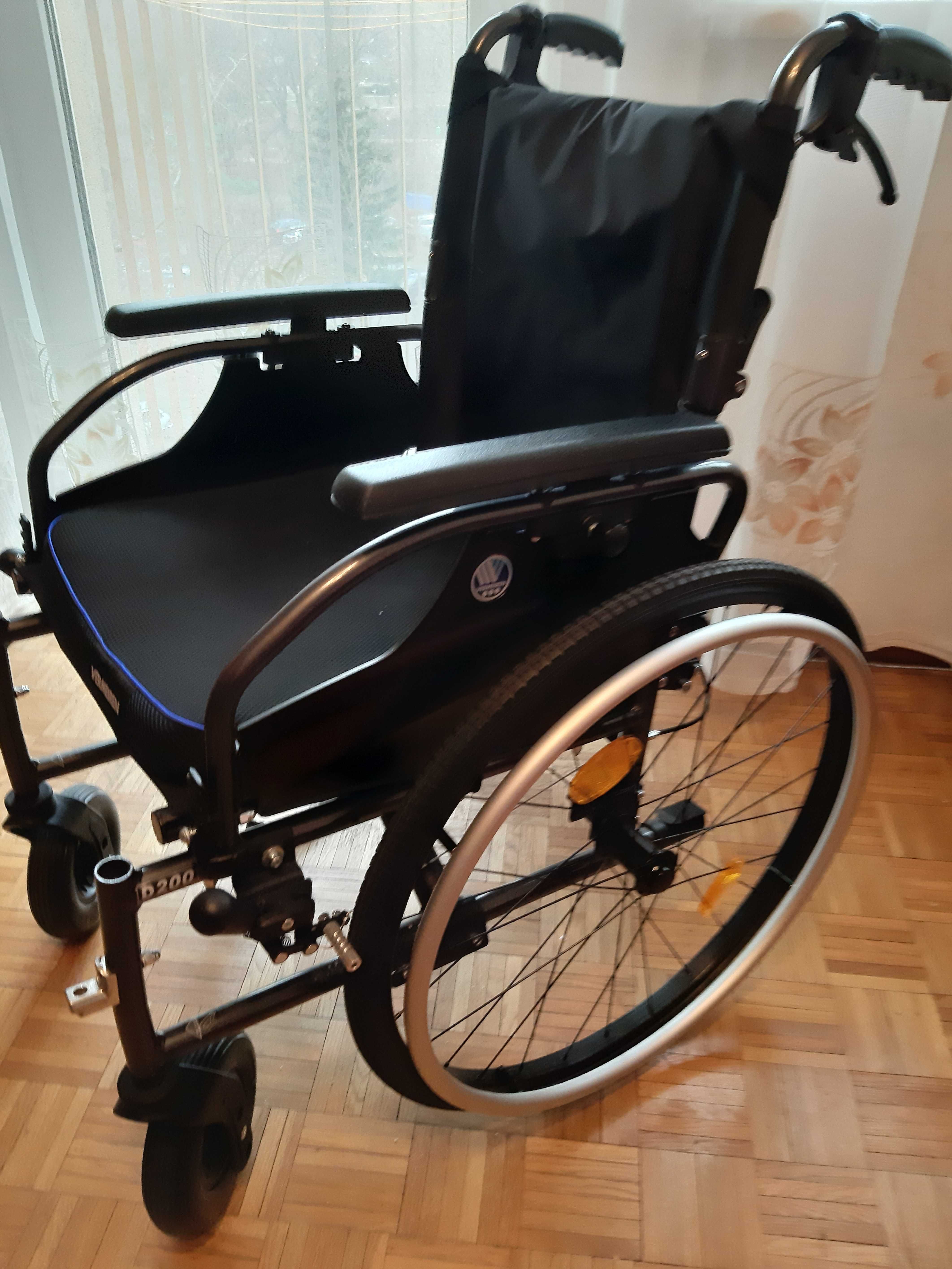Wózek inwalidzki nowy -aluminiowy ze stopów lekkich Vermeiren D200B69